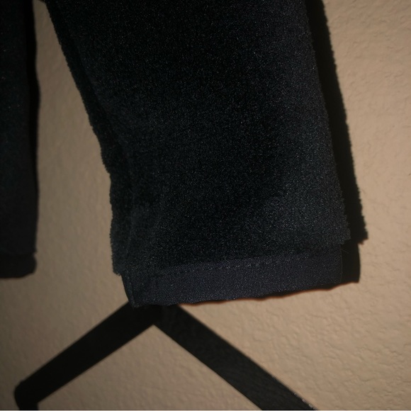 Angela BeBe fleece jacket Petite Medium - Picture 6 of 6